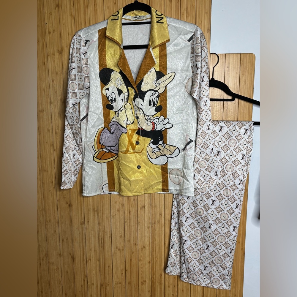 Cartoon Character Pajamas - Gold and White